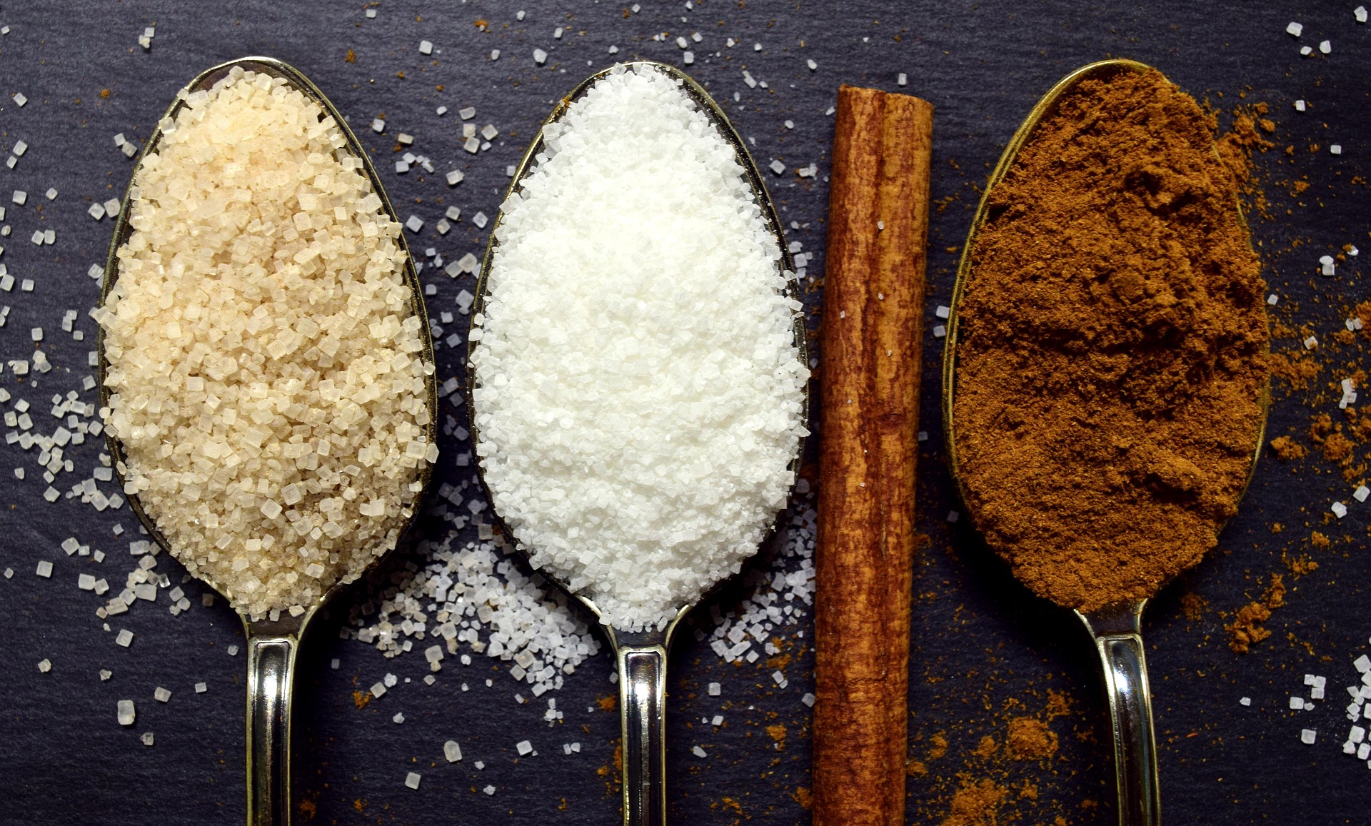 You are currently viewing चीनी (Sugar) क्यों कम खानी चाहिए? जानिए 5 बड़े कारण जो आपकी सेहत बदल सकते हैं