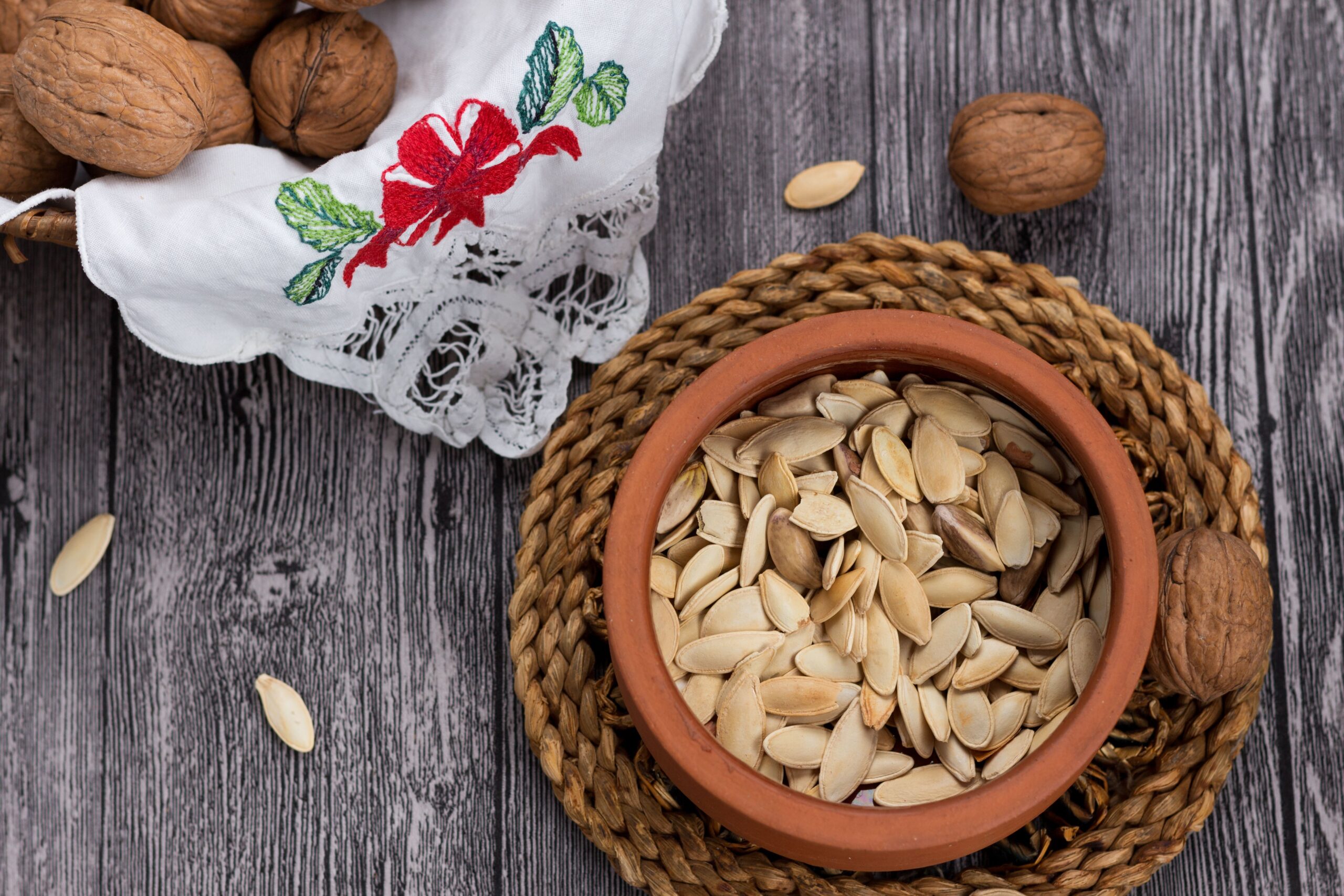 Read more about the article जिंक (Zinc) क्या है और यह शरीर में क्यों जरूरी है?
